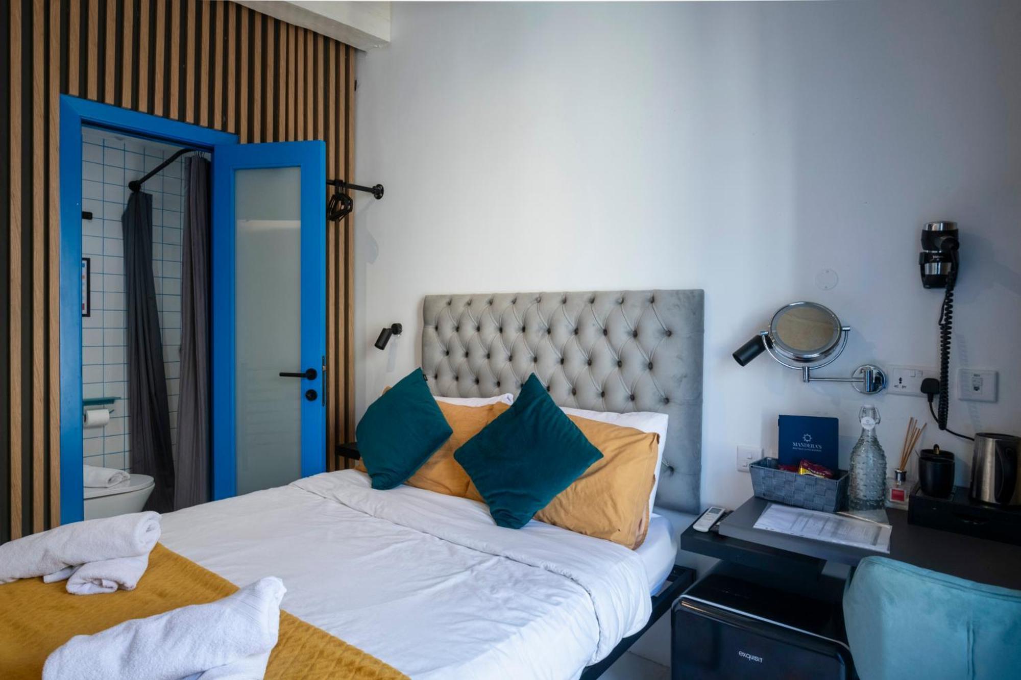 Mandera'S Boutique Suites & Dorms Валетта Экстерьер фото